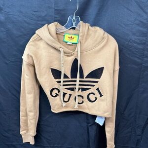 Gucci Tan and Black Women's Sweater